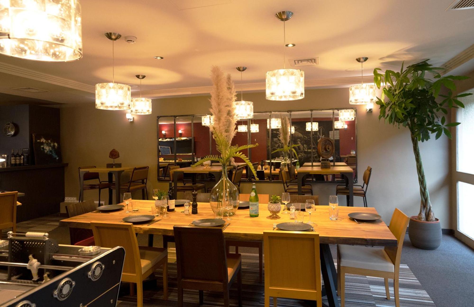 Best Western L'Atelier 117 Мобюж Екстериор снимка
