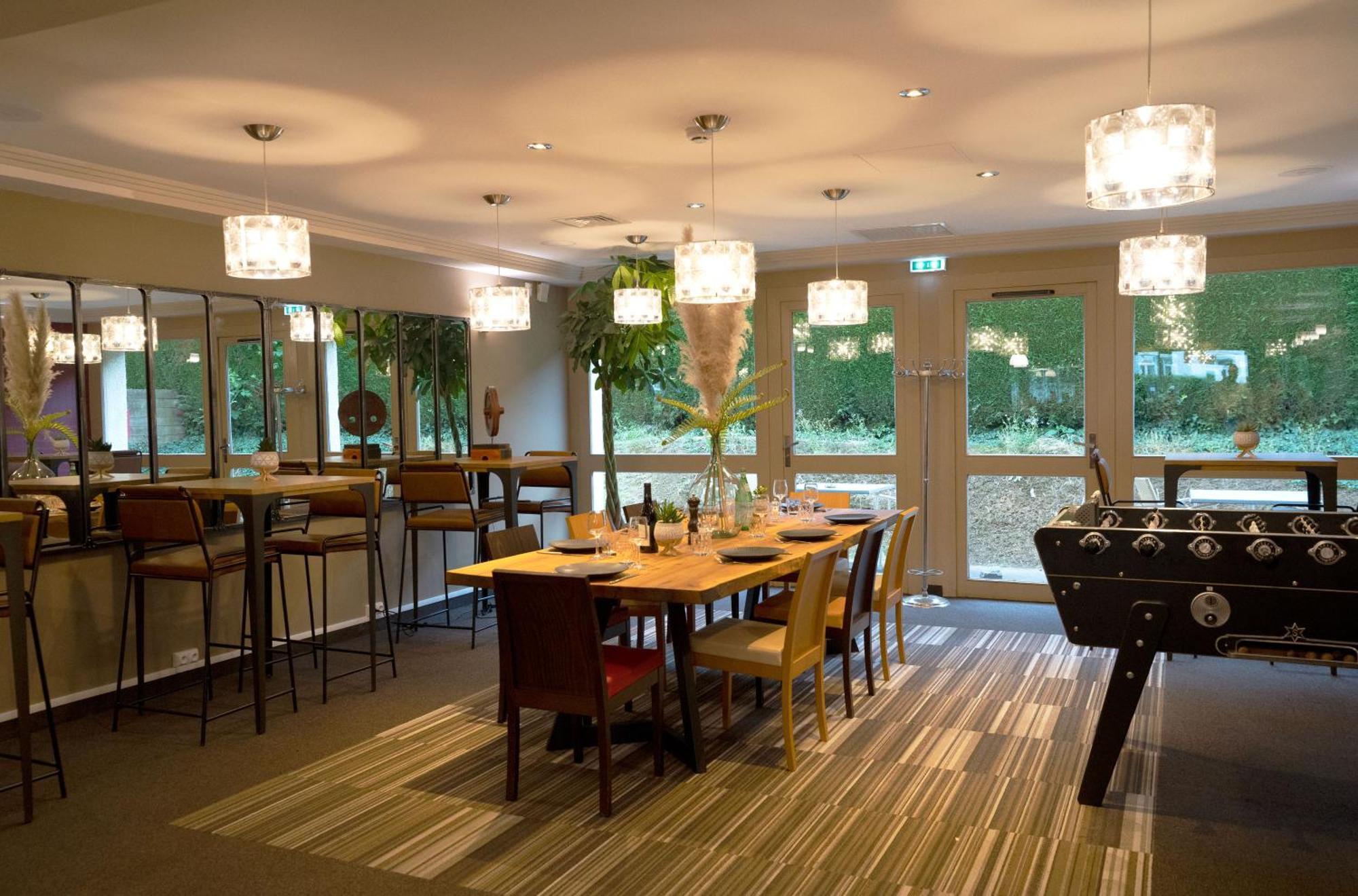 Best Western L'Atelier 117 Мобюж Екстериор снимка